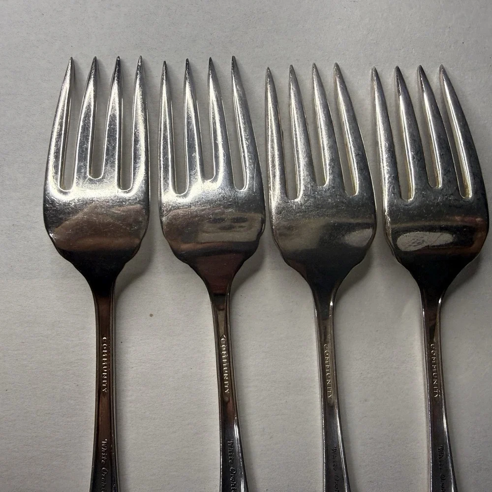 Oneida Community Silverplate White Orchid Set of 4 Salad Forks Mid Century 50s